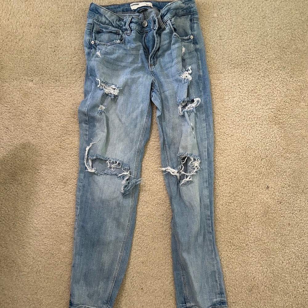 Garage, Lightwash, Mom Jeans, Ripped